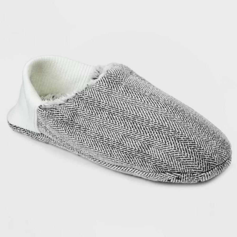 New! Wondershop Fleece Lined Pull-On Slippers with Huggable Heel & Grippers